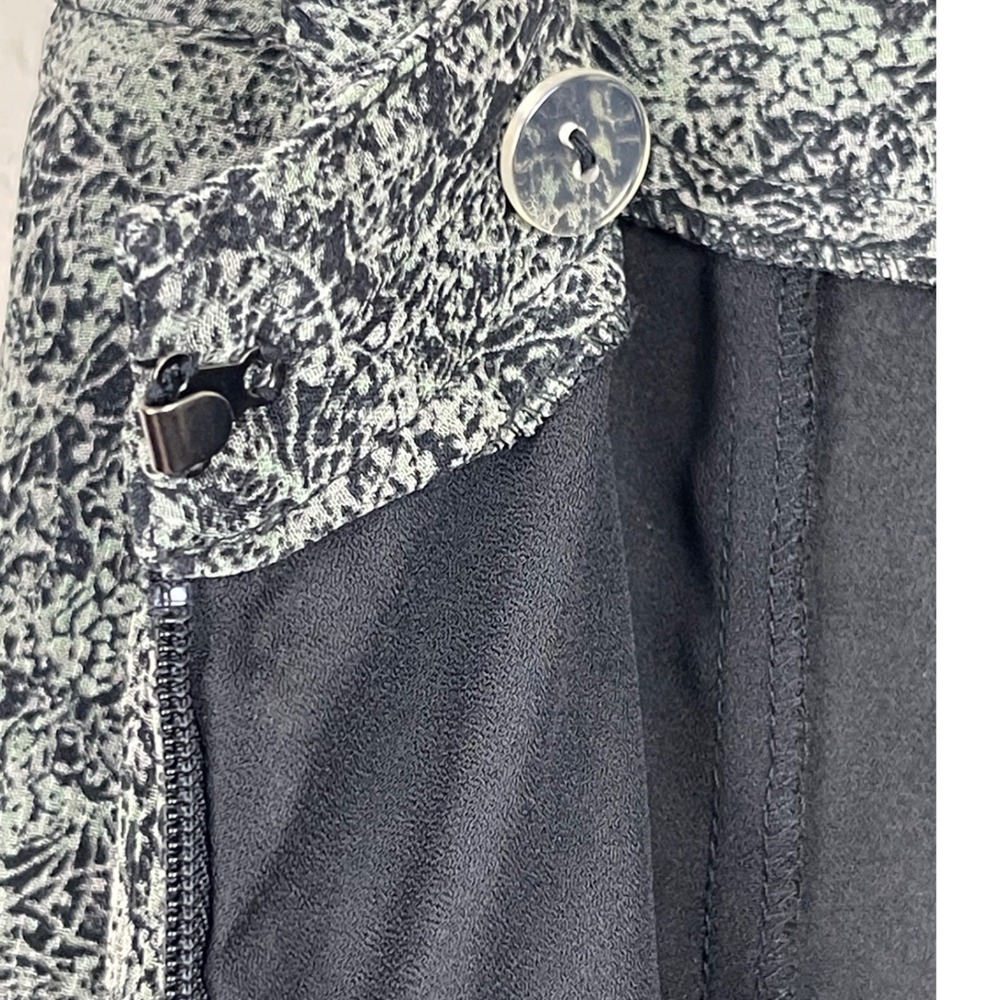 Jones New York Woman Green Black Silk Midi Skirt 18W Abstract Lined 100% Silk - Picture 5 of 16